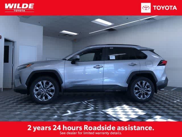 Thumbnail: 2025 Toyota RAV4 - 3