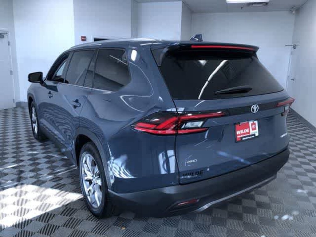 Used 2025 Toyota Grand Highlander Limited Sport Utility