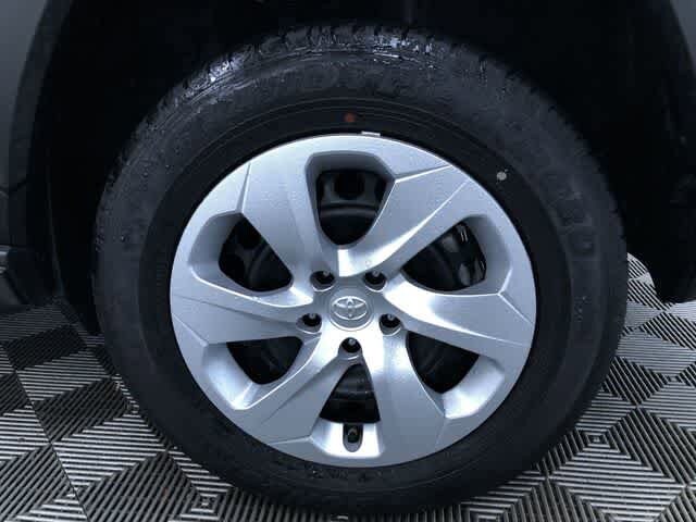 Thumbnail: 2025 Toyota RAV4 - 16