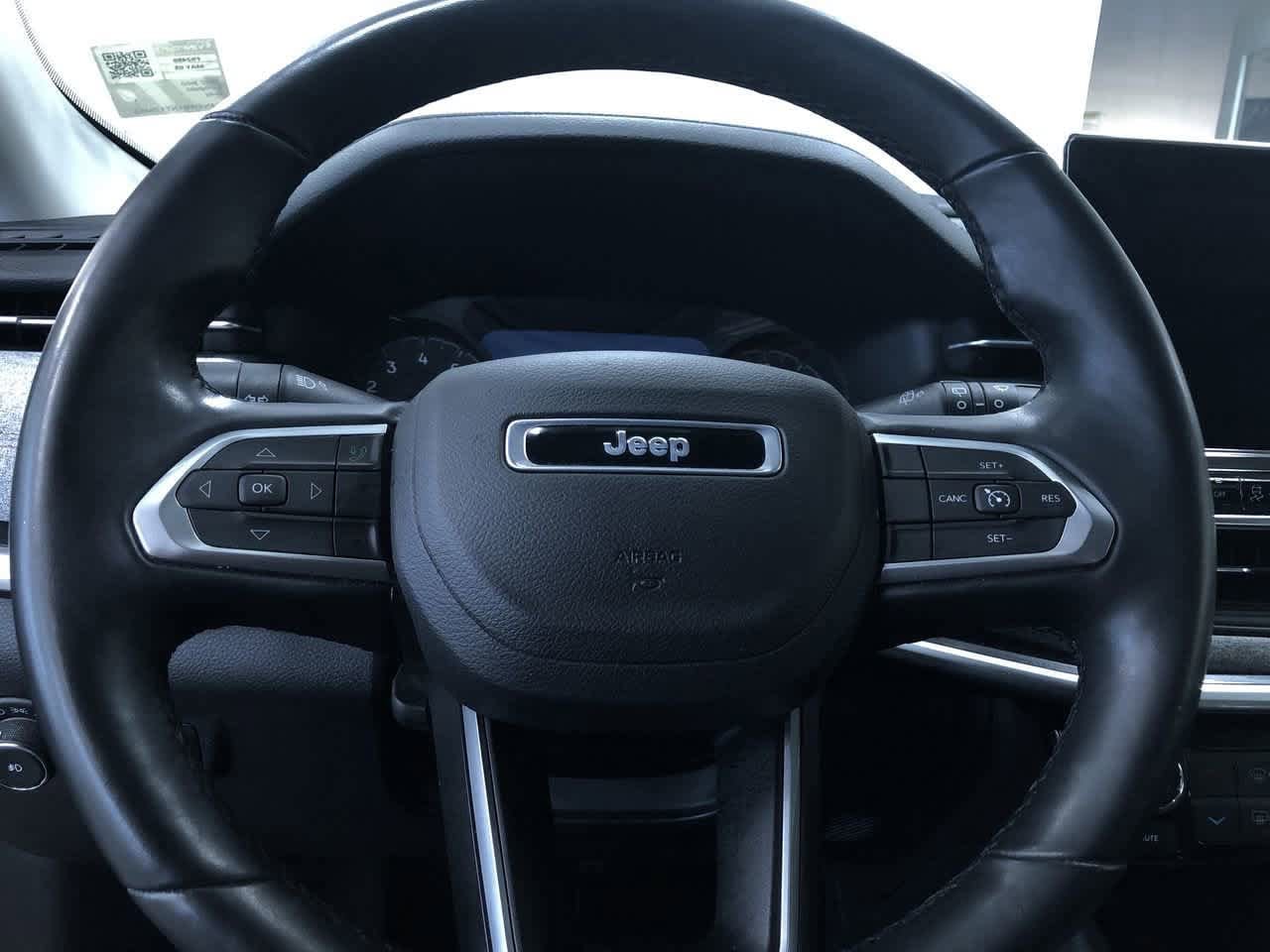 Thumbnail: 2022 Jeep Compass - 42