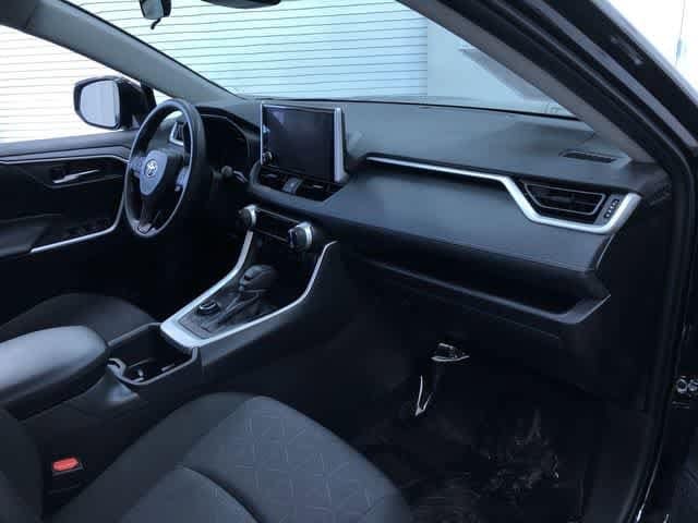 Thumbnail: 2025 Toyota RAV4 - 24