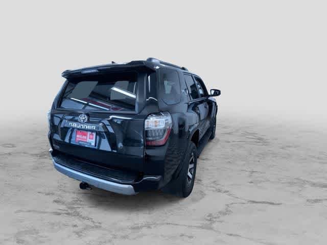 Thumbnail: 2023 Toyota 4Runner - 10