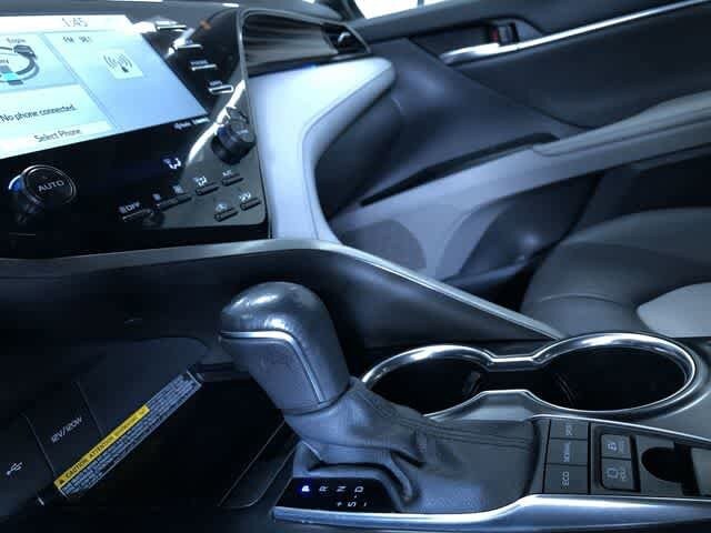 Thumbnail: 2020 Toyota Camry - 28