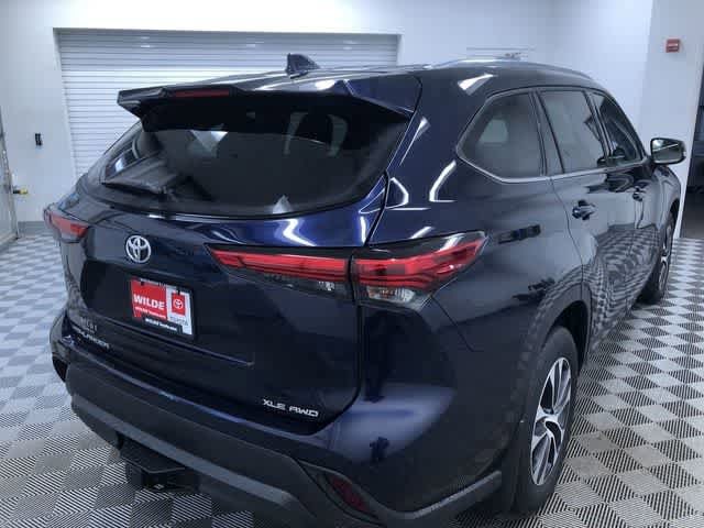 Thumbnail: 2021 Toyota Highlander - 34