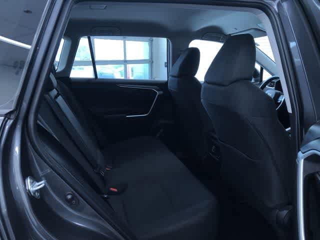 Thumbnail: 2025 Toyota RAV4 - 21