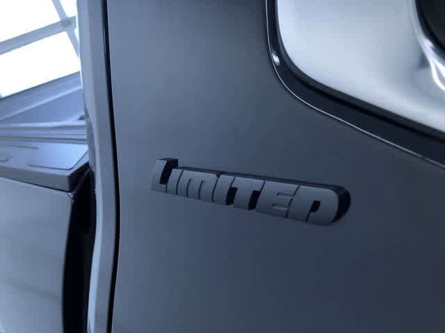 Thumbnail: 2023 Toyota Tundra - 10