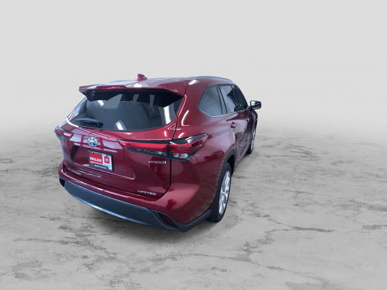 Thumbnail: 2022 Toyota Highlander - 9