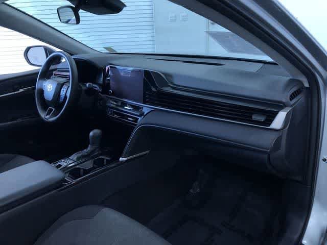 Thumbnail: 2025 Toyota Camry - 23