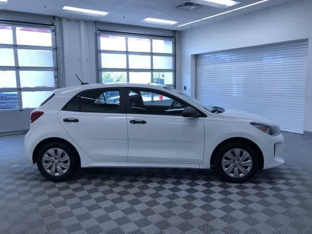 Thumbnail: 2018 Kia Rio5 - 32