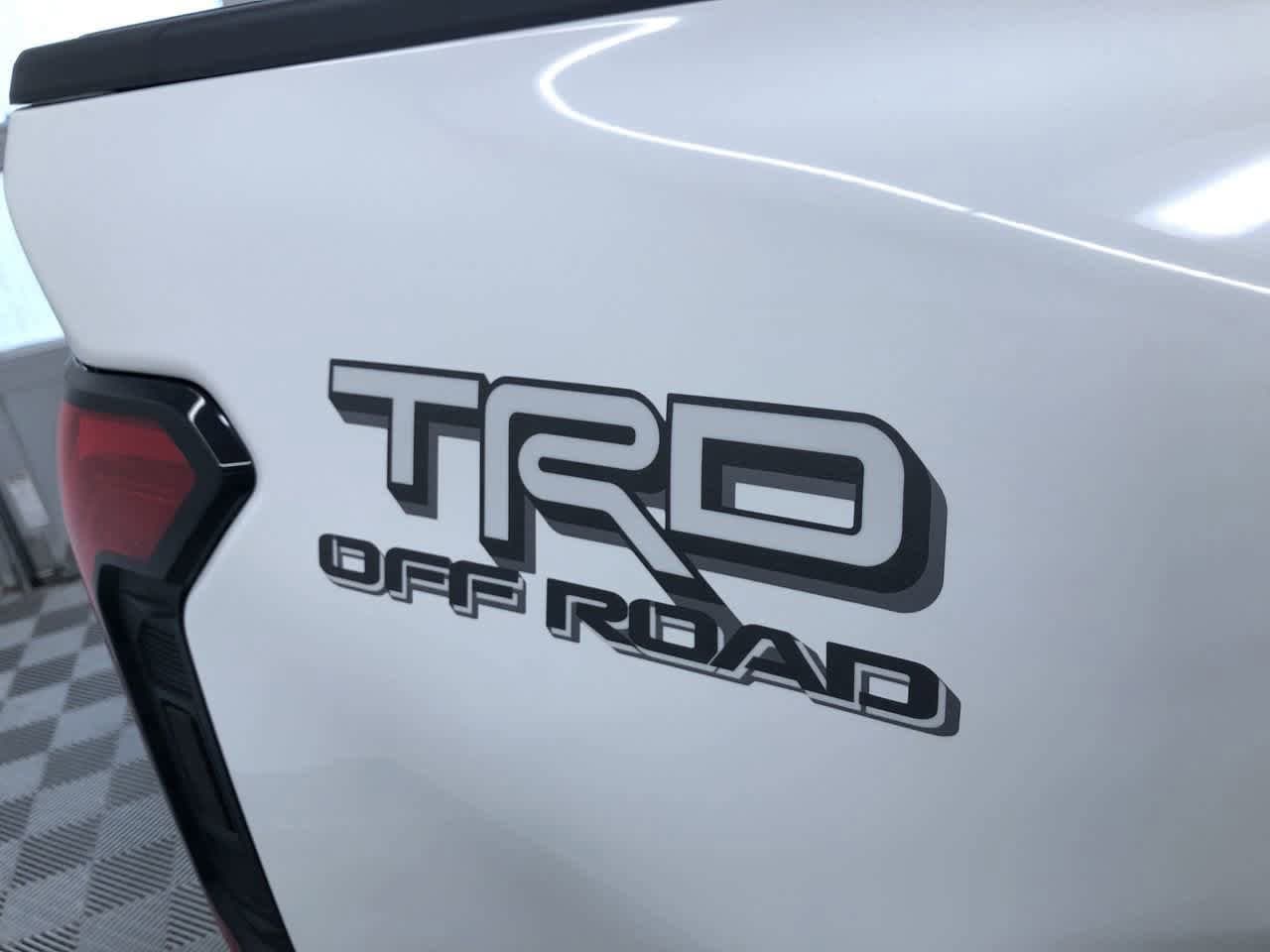 2025 Toyota Tacoma TRD Off-Road 9