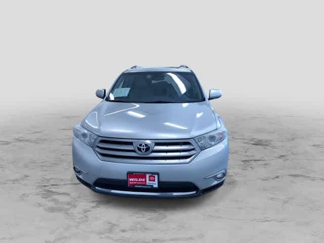 Thumbnail: 2013 Toyota Highlander - 5