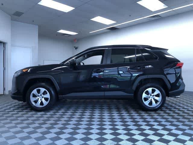 Thumbnail: 2019 Toyota RAV4 - 11