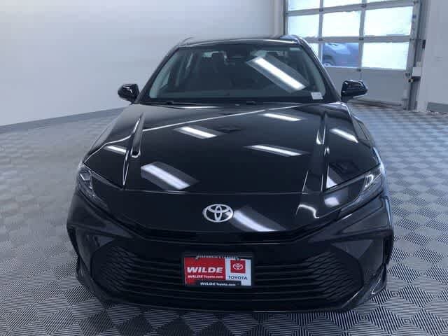 Thumbnail: 2025 Toyota Camry - 14