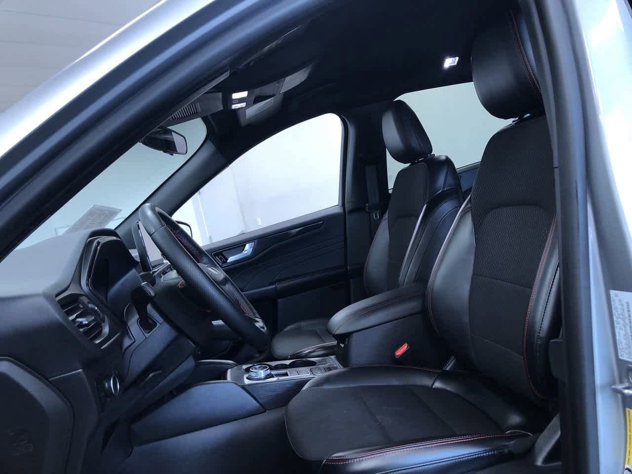 Thumbnail: 2024 Ford Escape - 18