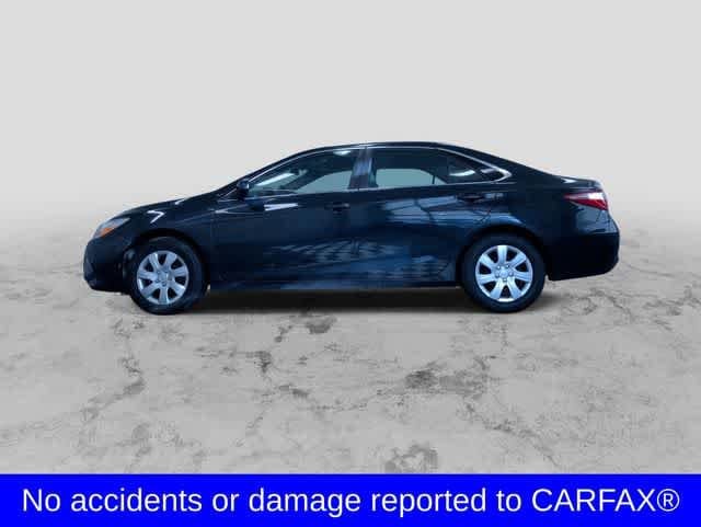 Thumbnail: 2017 Toyota Camry - 7