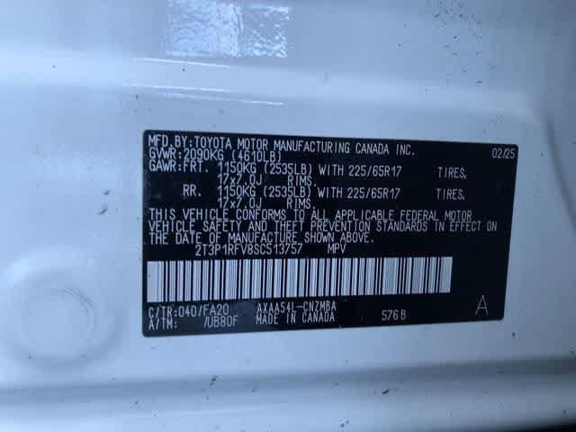 Thumbnail: 2025 Toyota RAV4 - 33