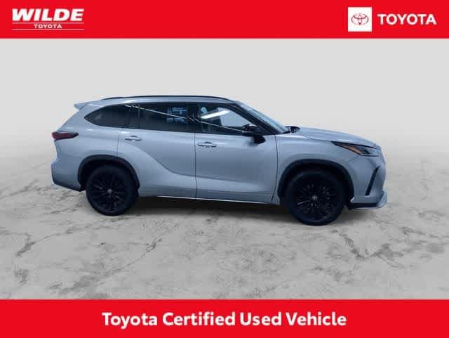 Thumbnail: 2025 Toyota Highlander - 2