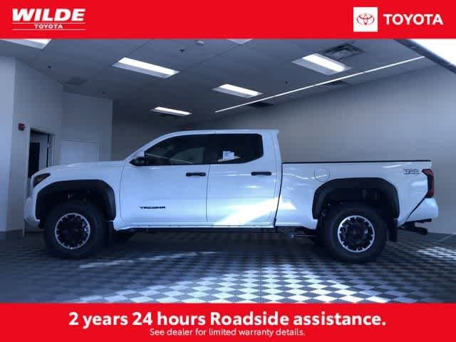 Thumbnail: 2025 Toyota Tacoma - 3