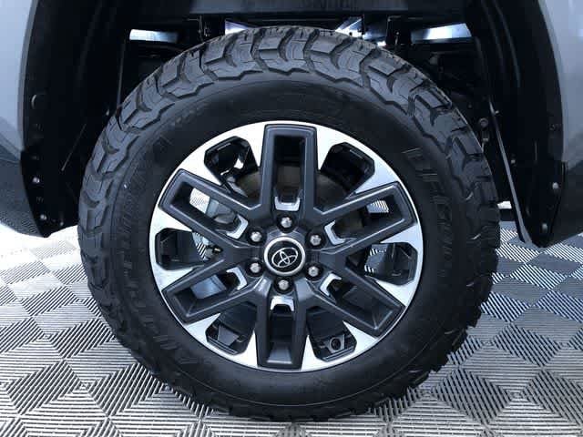 Thumbnail: 2023 Toyota Tundra - 11