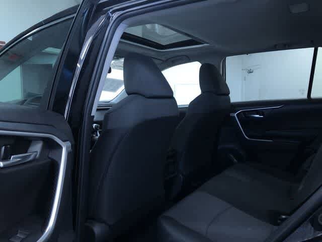 Thumbnail: 2025 Toyota RAV4 - 19