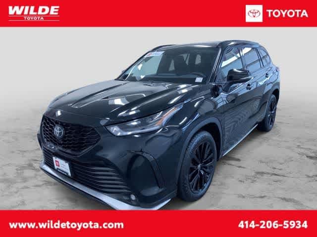 2025 Toyota Highlander Sport Utility 