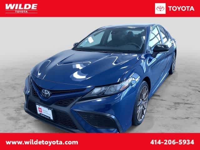 2024 Toyota Camry SE Nightshade's photo