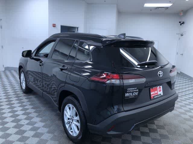 Thumbnail: 2026 Toyota Corolla Cross - 12