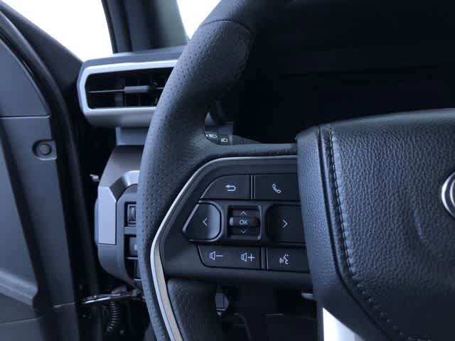 Thumbnail: 2026 Toyota 4Runner - 17