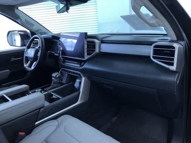 Thumbnail: 2023 Toyota Tundra - 18