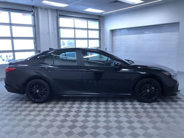 Thumbnail: 2025 Toyota Camry - 35