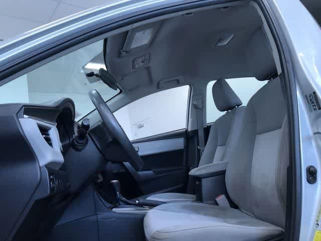 Thumbnail: 2014 Toyota Corolla - 9