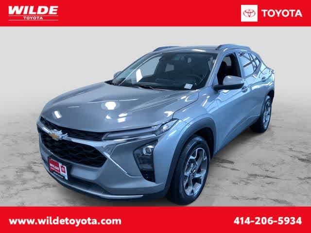 Thumbnail: 2025 Chevrolet Trax - 1