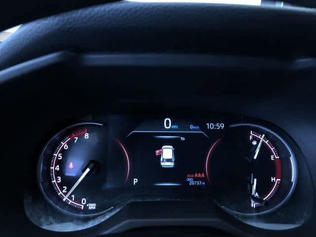 Thumbnail: 2025 Toyota RAV4 - 29