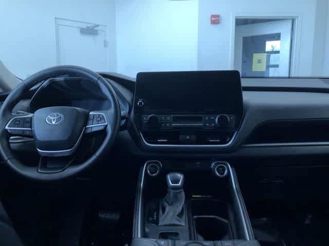 Thumbnail: 2025 Toyota Grand Highlander - 19