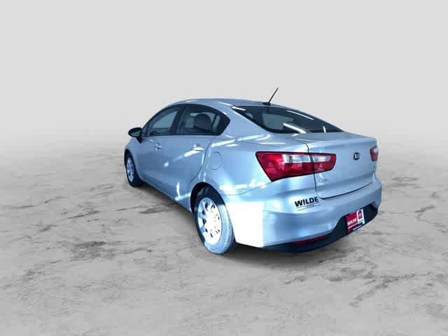 Thumbnail: 2016 Kia Rio - 8