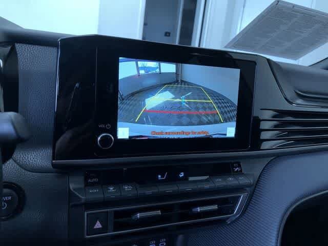 Thumbnail: 2025 Toyota Camry - 28