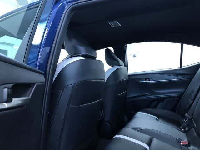 Thumbnail: 2025 Toyota Camry - 16