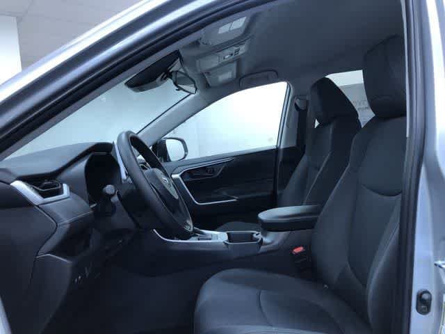 Thumbnail: 2025 Toyota RAV4 - 18