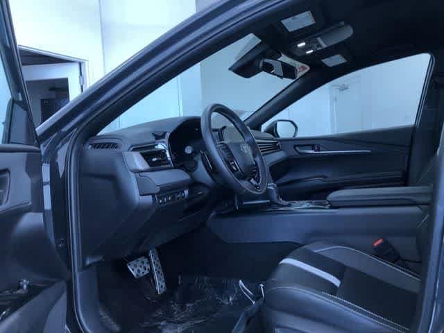 Thumbnail: 2025 Toyota Camry - 10