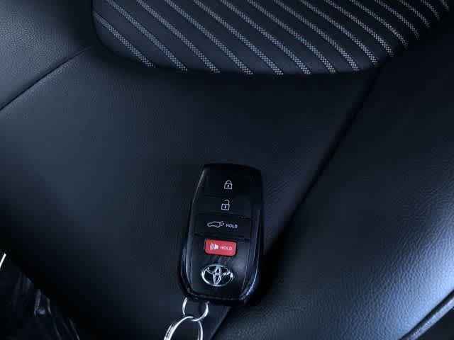 Thumbnail: 2025 Toyota Highlander - 27