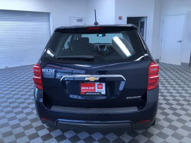 Thumbnail: 2016 Chevrolet Equinox - 14