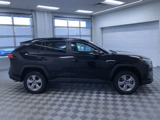 Thumbnail: 2025 Toyota RAV4 - 33