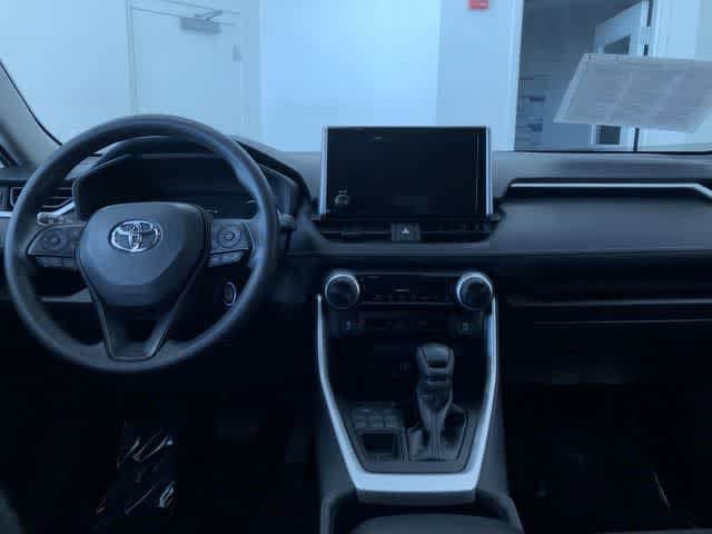 Thumbnail: 2025 Toyota RAV4 - 17