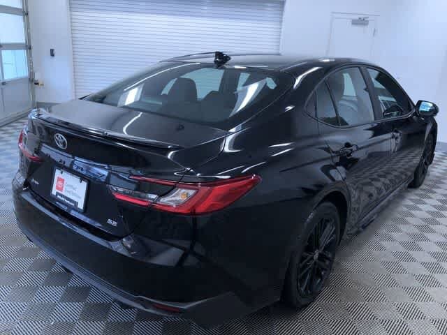 Thumbnail: 2025 Toyota Camry - 33