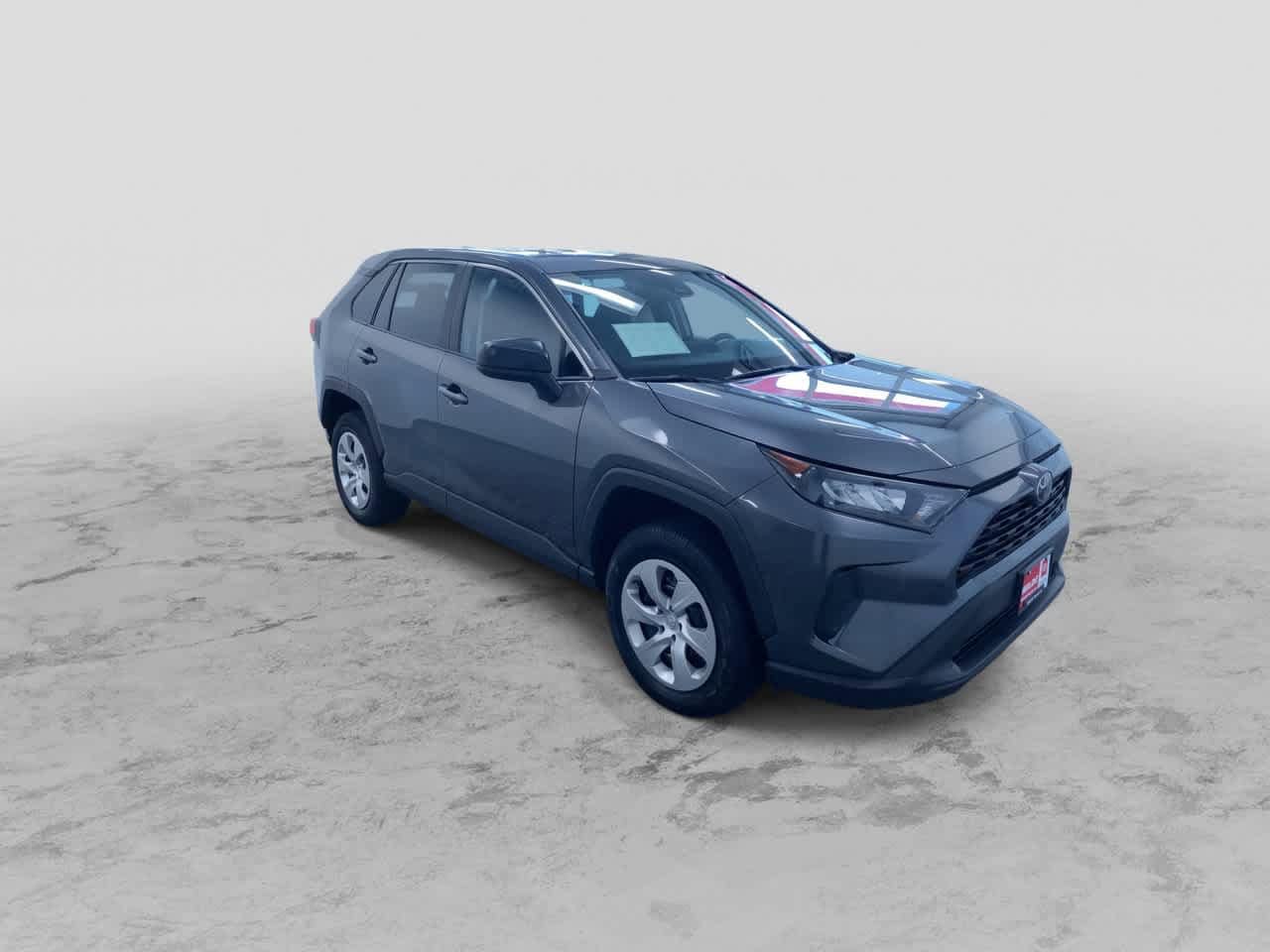 Thumbnail: 2022 Toyota RAV4 - 3