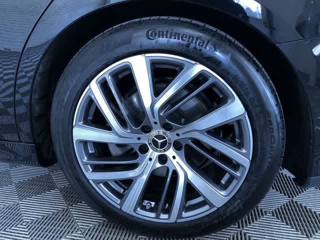 Thumbnail: 2025 Mercedes-Benz E-Class - 16