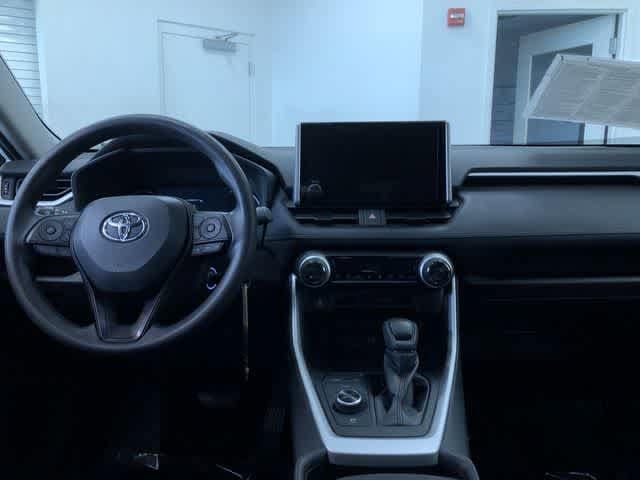 Thumbnail: 2025 Toyota RAV4 - 16