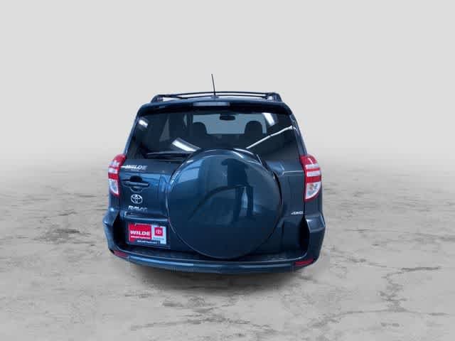 Thumbnail: 2011 Toyota RAV4 - 8