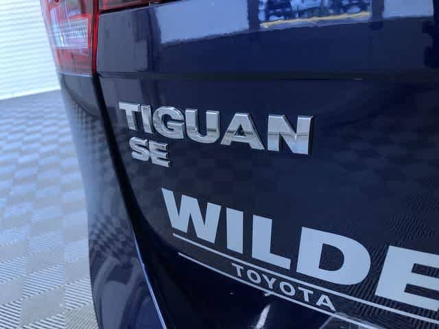Thumbnail: 2021 Volkswagen Tiguan - 16