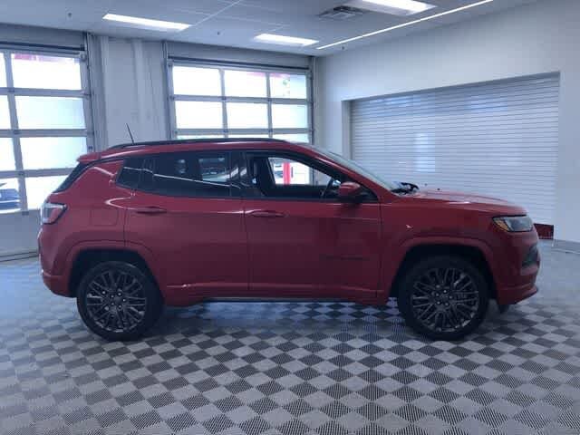 Thumbnail: 2023 Jeep Compass - 37